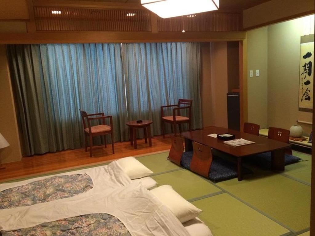 Mutsu公园酒店 外观 照片